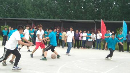 济南一机“五四”青年节举行三人制篮球角逐